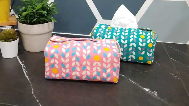 Patchwork Tissue Holder