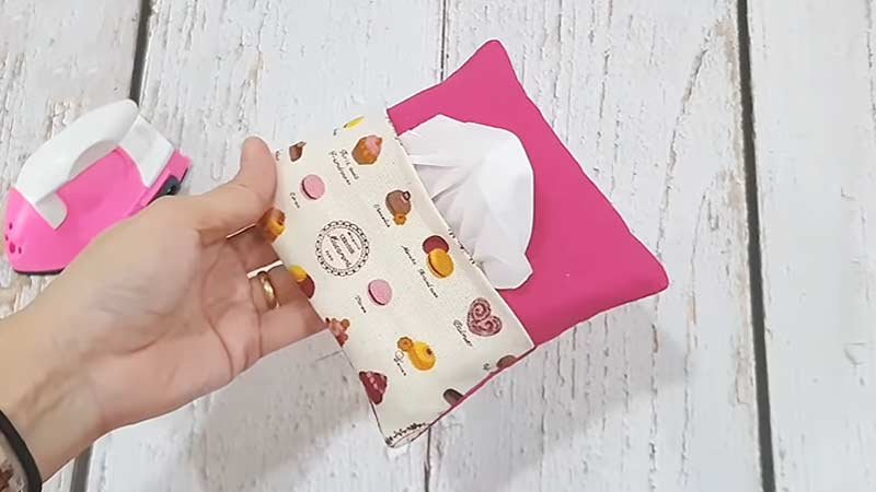 Quilted Fabric Tissue Holder