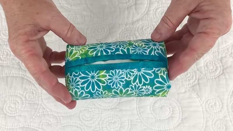 fabric tissue holder pattern