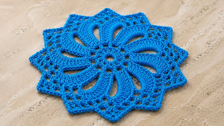 Crochet Swirly Doily Pattern