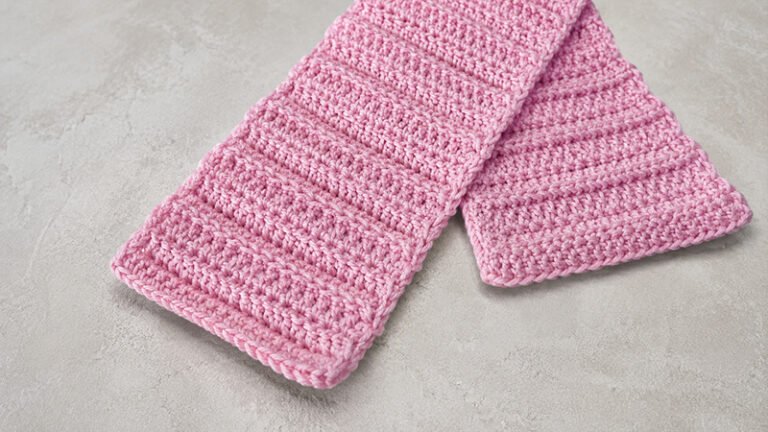 Beginner-Friendly Crochet Scarf