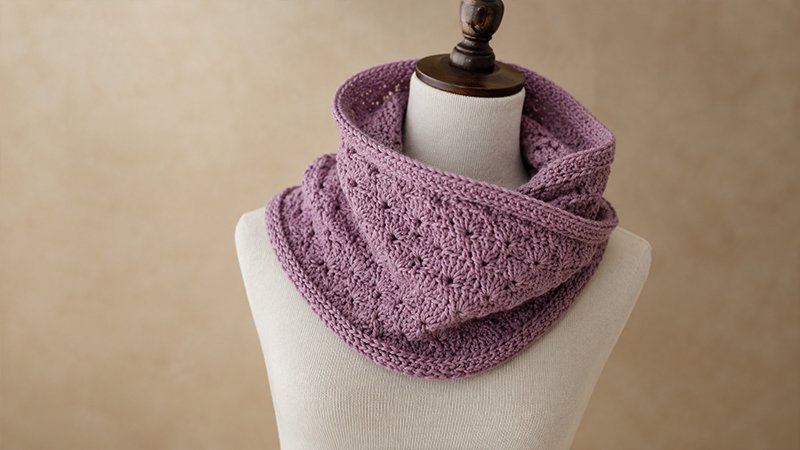 Herringbone Crochet Cowl Pattern