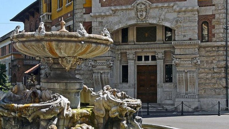 Fountain of the Frogs