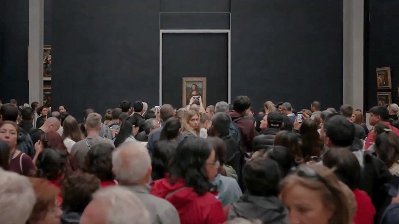 The Mona Lisa is painted on a poplar wood panel