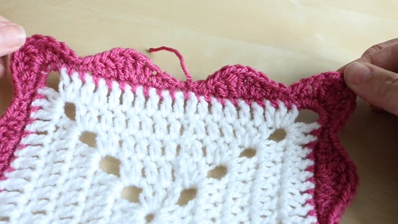 The Wavy Crochet Border Pattern Finishing