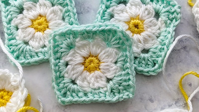 Dainty Daisy Granny Square