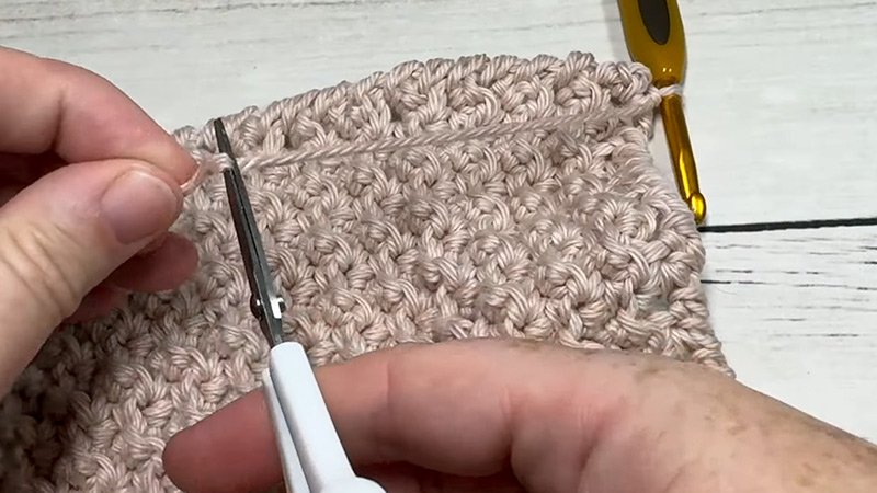 Easy Textured Dishcloth Finishing