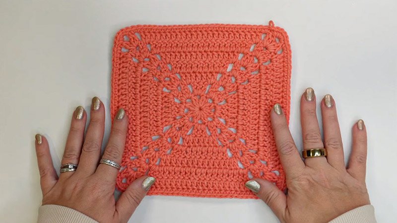 Farmhouse Granny Square Pattern