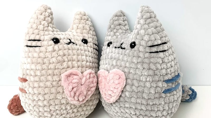 Itty Bitty Crochet Kitty