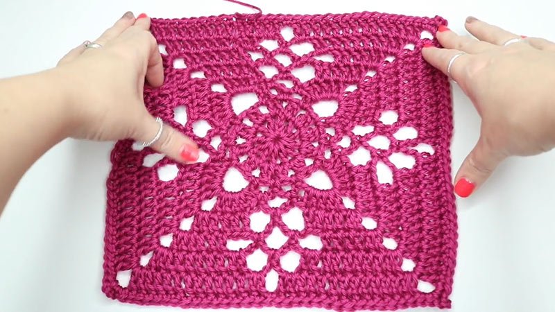 the Victorian Lattice Square Pattern Round 8