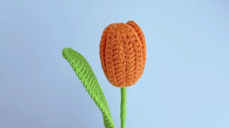 Tulips Crochet Pattern