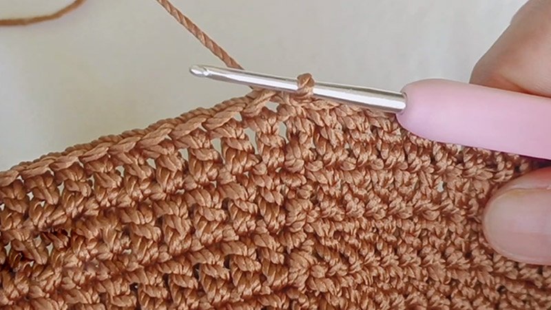 crochet bear bucket hat Brim