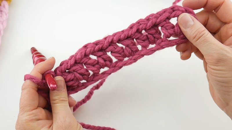 Instructions for Making the Yarn Candy Scarf Pattern