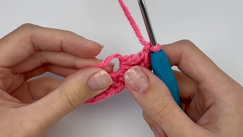 Instructions for Making the Cute Heart Crochet Pattern