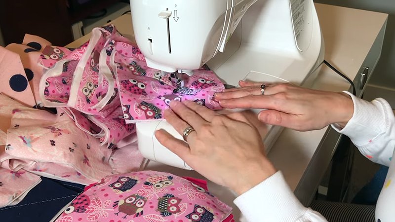 Instructions for Making the Fabric Strip Rag Quilt Pattern