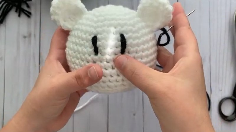 Instructions for Making the Simple Bear with Embroidered Face Pattern