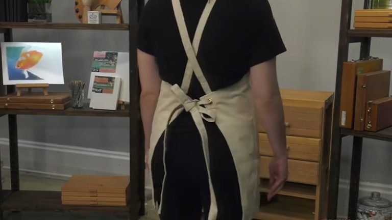 Cross Back Apron