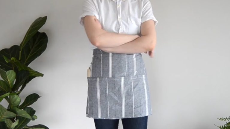 Cute Half Apron Pattern