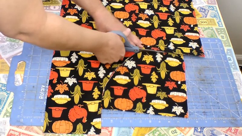 Instructions for Making the One-Yard Magic Apron Pattern