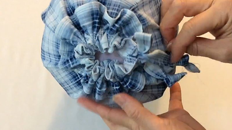 Optional Fabric-Covered Buttons
