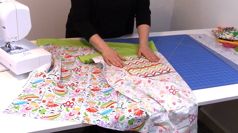 Sew All Around the Pillowcase