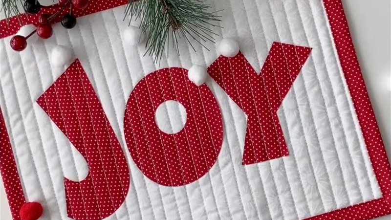 Holiday Mug Rug Pattern