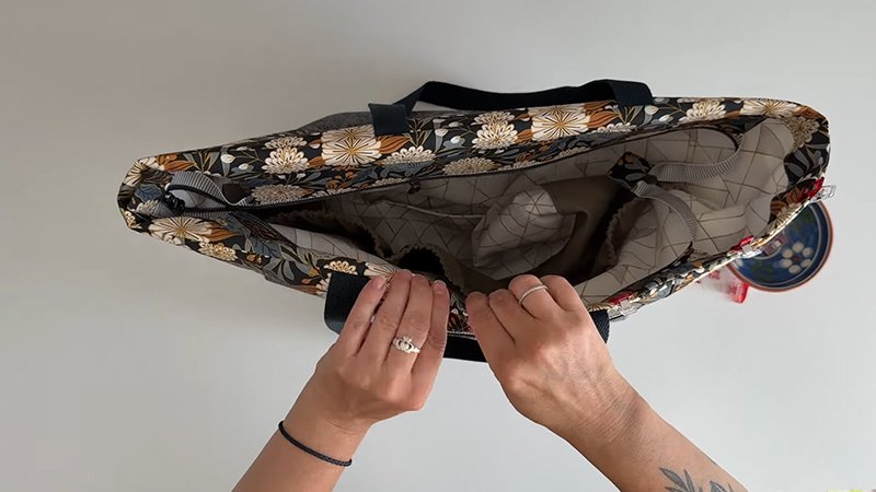 Instructions for Making the Weekender Tote Bag Pattern