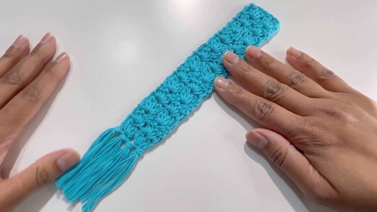 Lacy Bookmark
