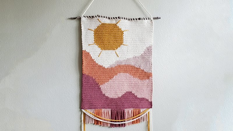 Painted Hills Wall Hanging Pattern