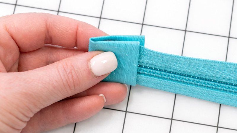 Add Zipper End Tab