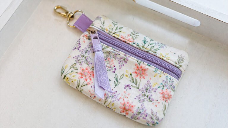 Easy Zipper Pouches in 2 Sizes