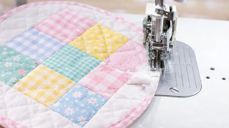 Create the Quilted Fabric Sandwich
