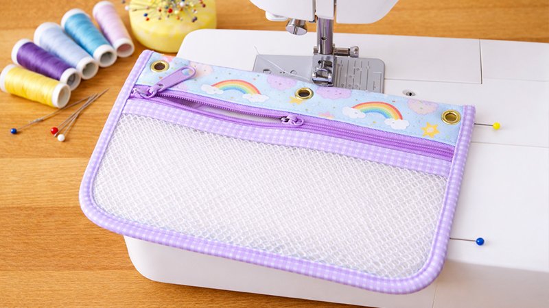 Assemble the Pouch