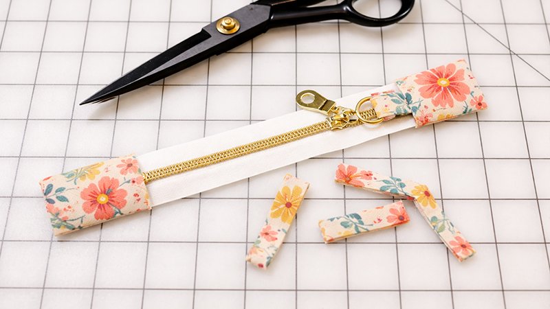 Creating the Zipper Panel