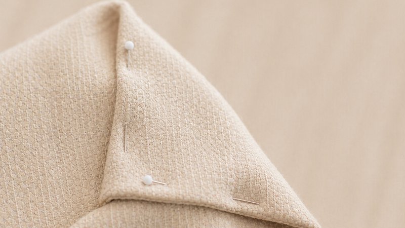 Sew the Bag Using the “Magic Corner”
