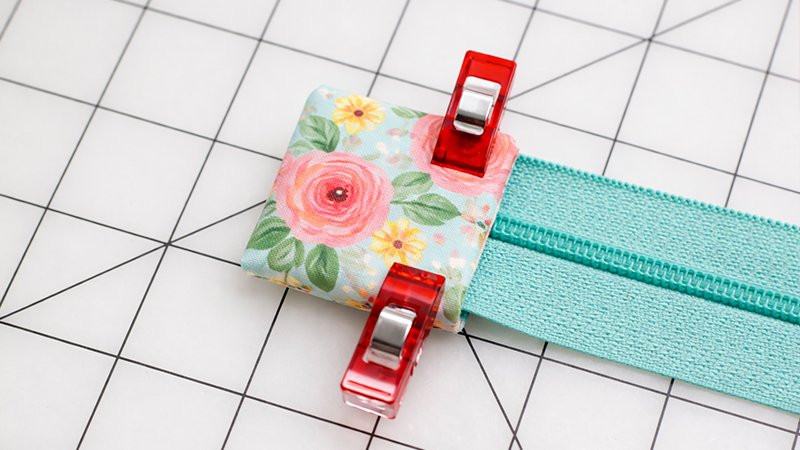 Make Zipper Tabs