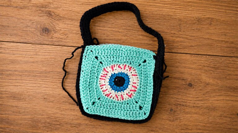 Crochet Granny Square Trick-or-Treat Bag for Halloween