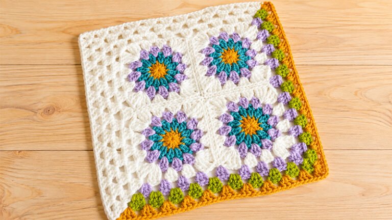 Framed Circles Granny Square